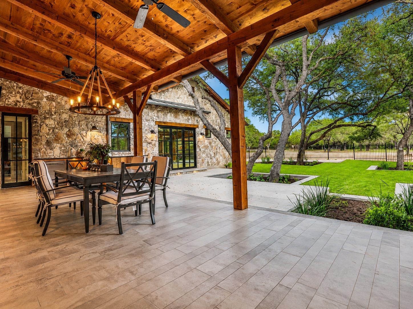 Poolside outdoor kitchen and patio — Spicewood TX Lake Travis area